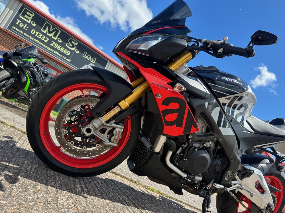 Aprilia Tuono 1100 V4 Factory