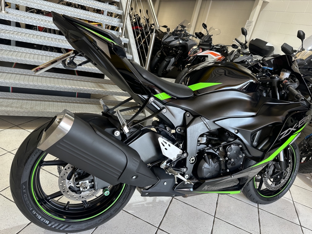 Kawasaki ZX-6R