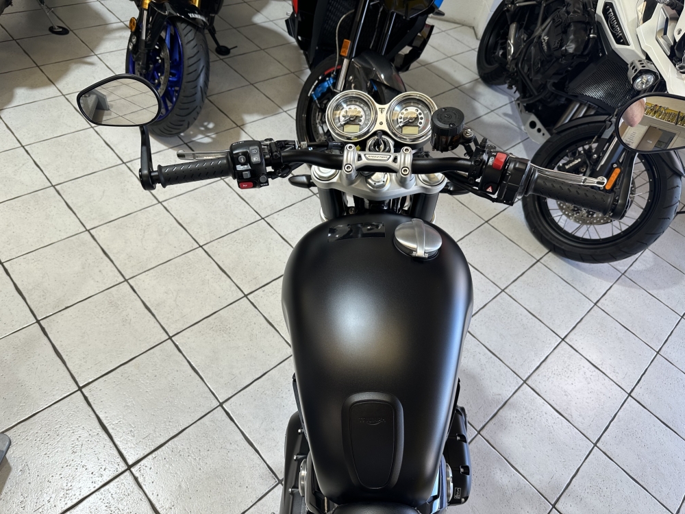 Triumph Speed Twin 1200