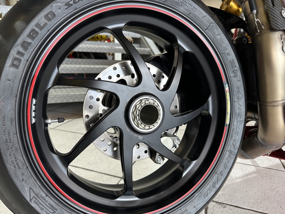 Ducati 1198 SP