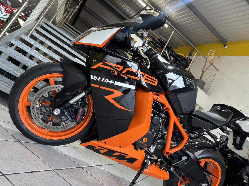 KTM RC8 R