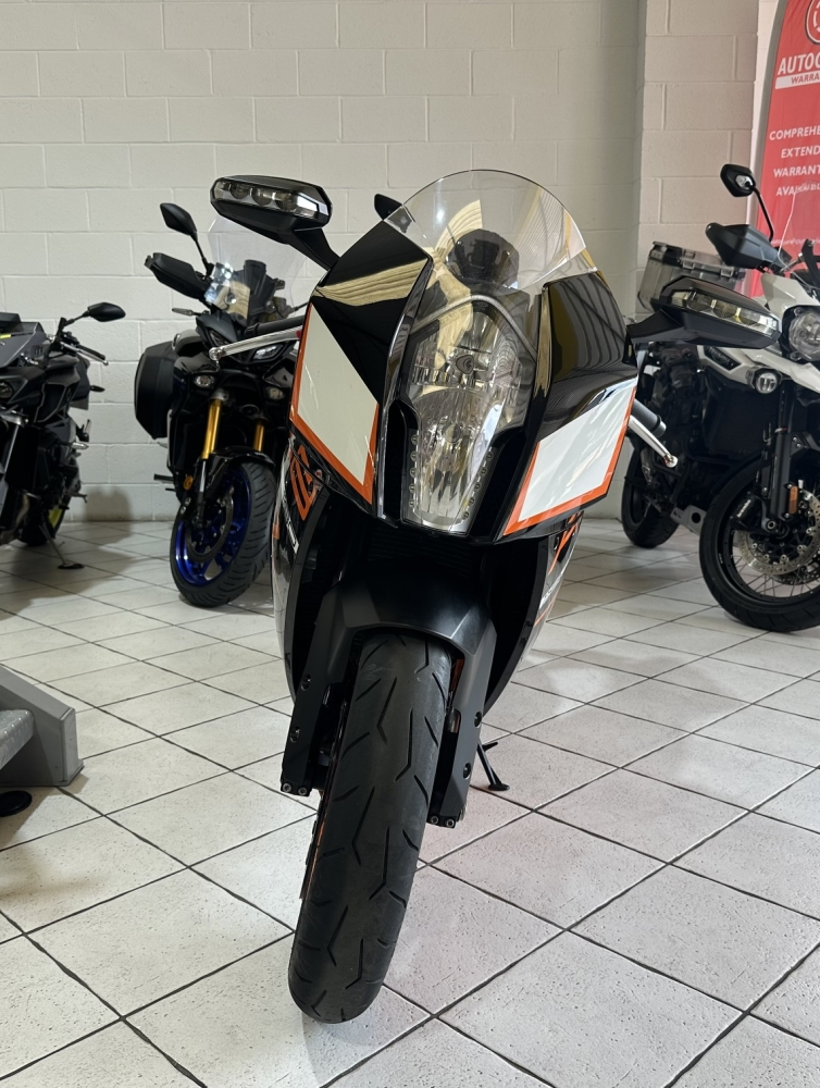 KTM RC8 R