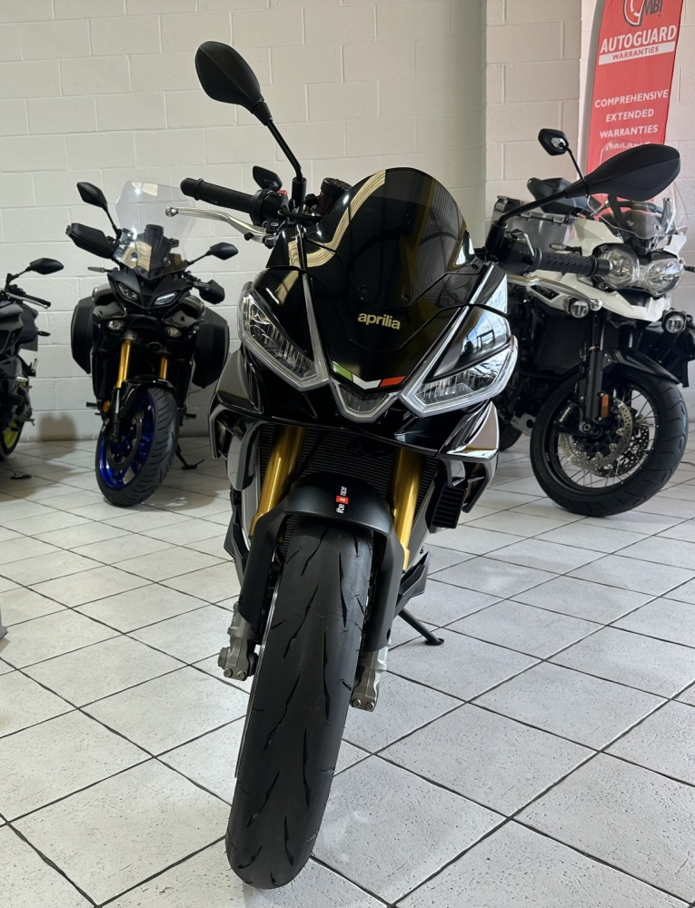 Aprilia Tuono 1100 V4 Factory