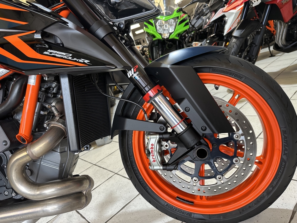 KTM 1290 SuperDuke R