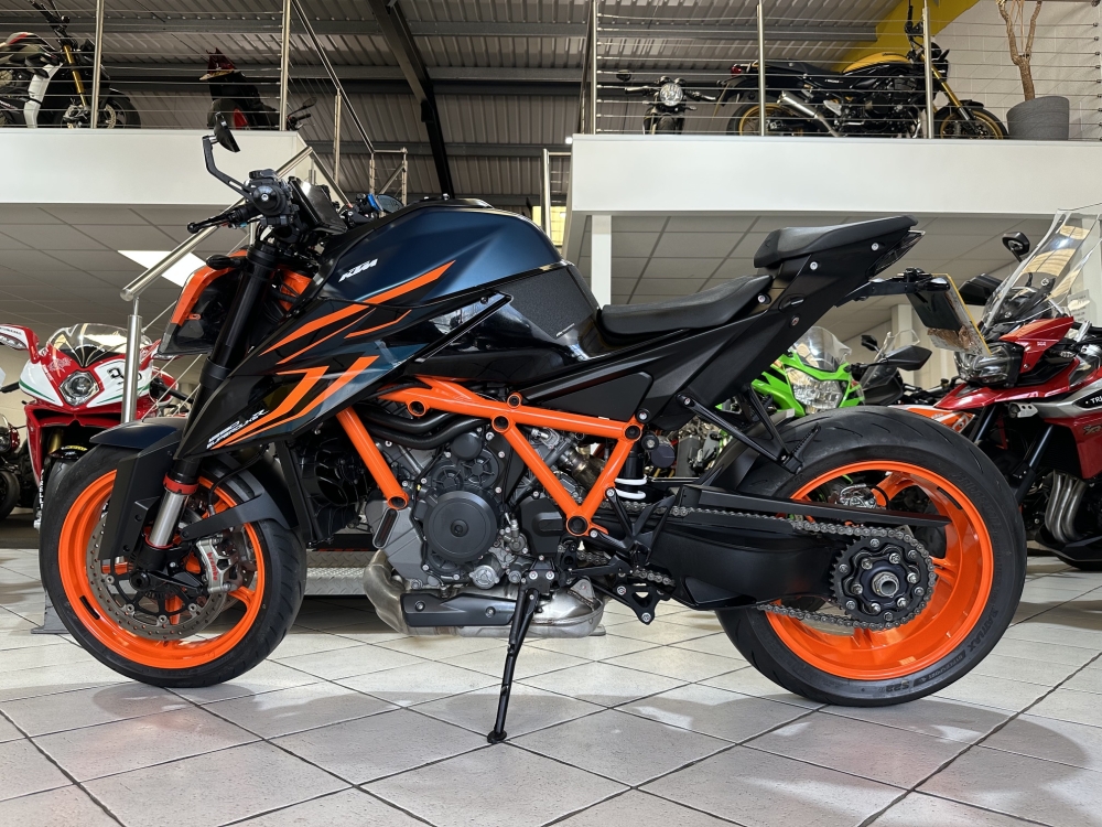 KTM 1290 SuperDuke R