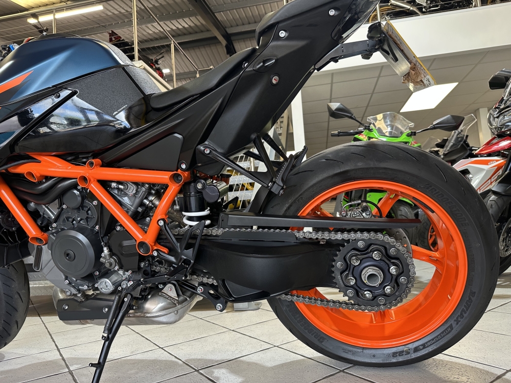 KTM 1290 SuperDuke R