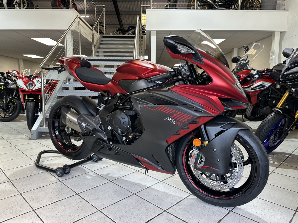 M.V F3 RR