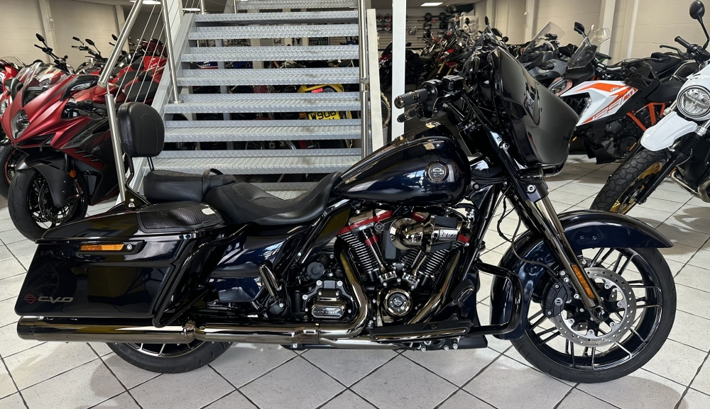Harley-Davidson Street Glide CVO
