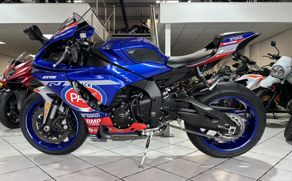 Yamaha YZF-R1 2021