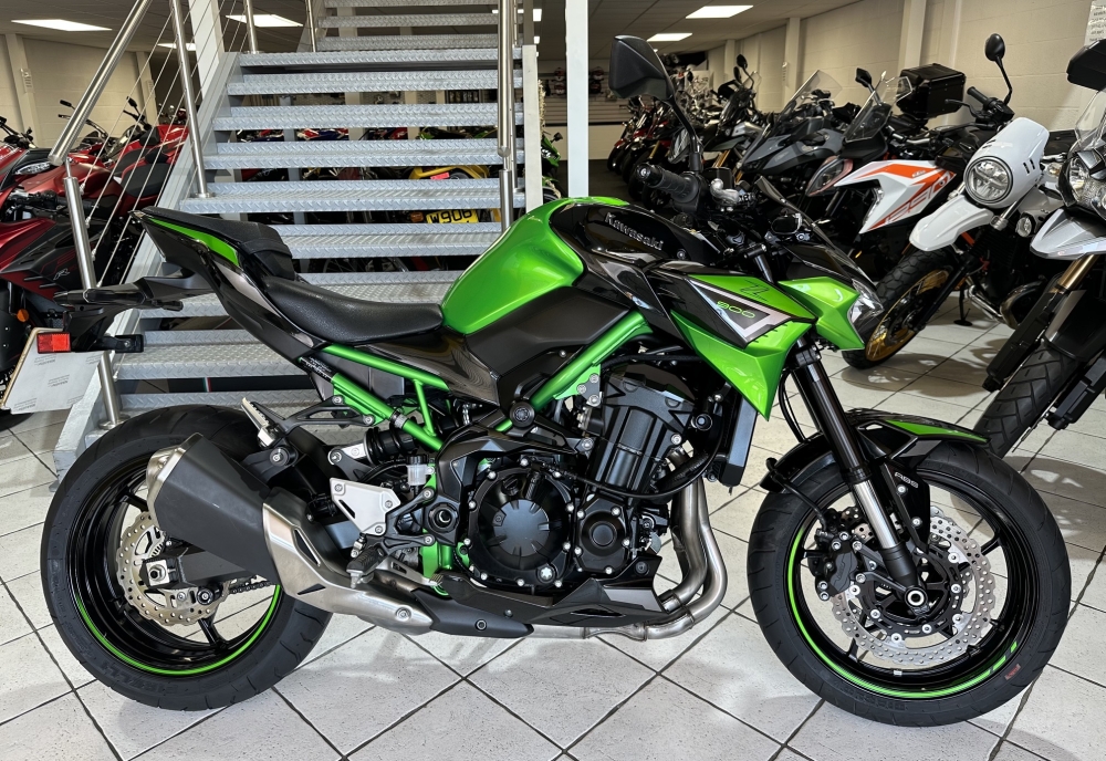 Kawasaki Z900