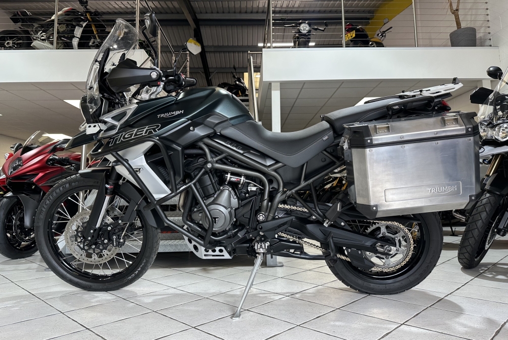 Triumph Tiger 800 XCA