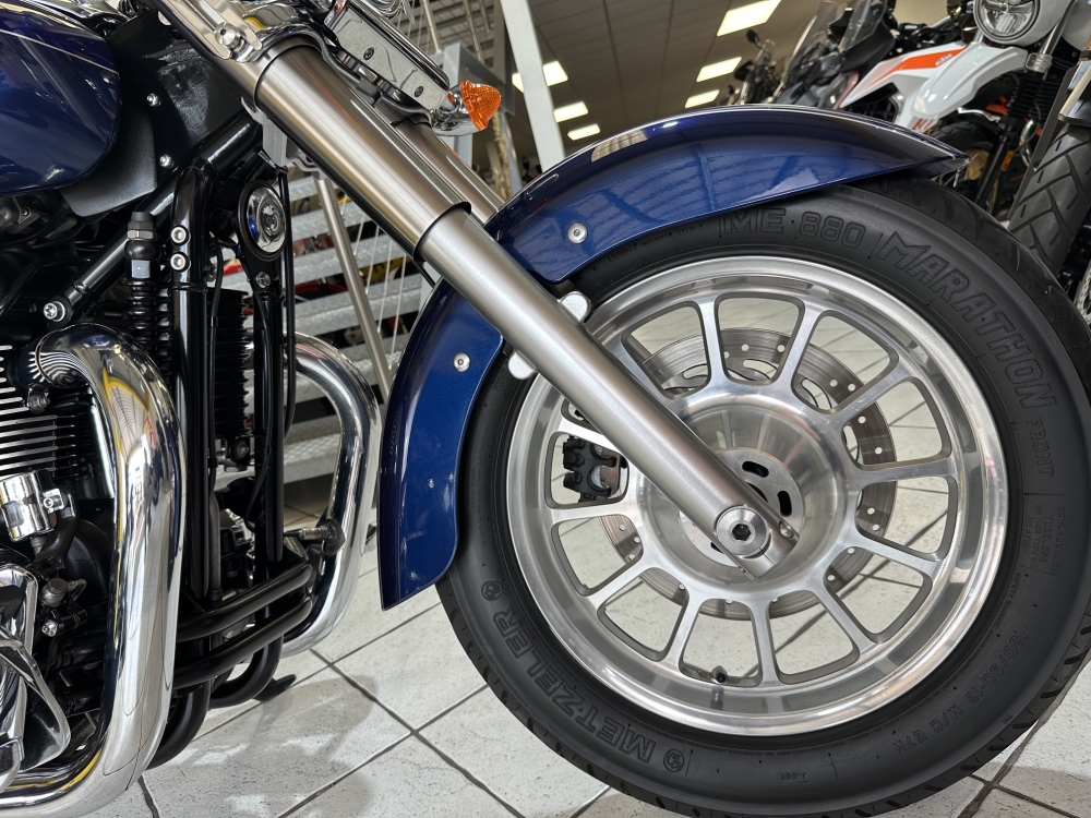Triumph Bonneville America LT