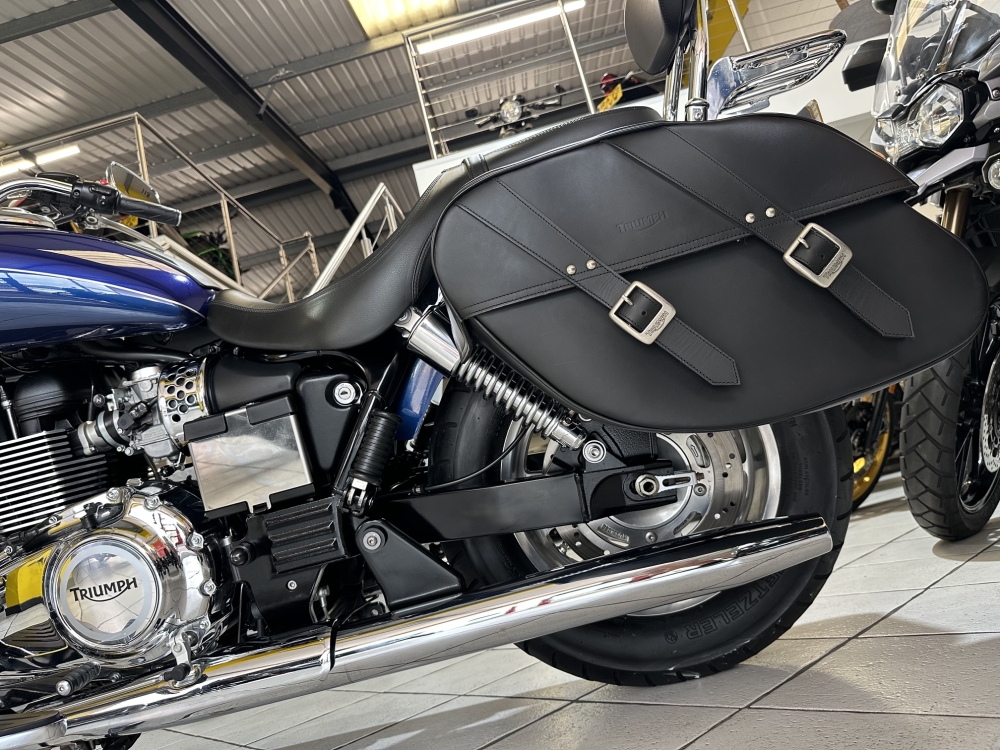 Triumph Bonneville America LT