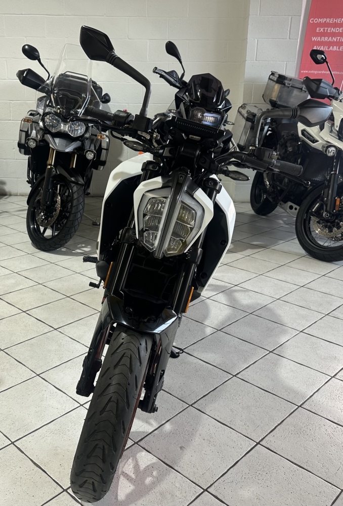 KTM Duke 125