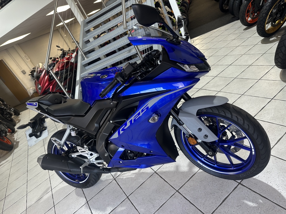 Yamaha R125