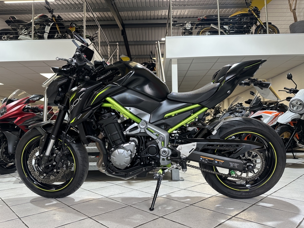 Kawasaki Z900