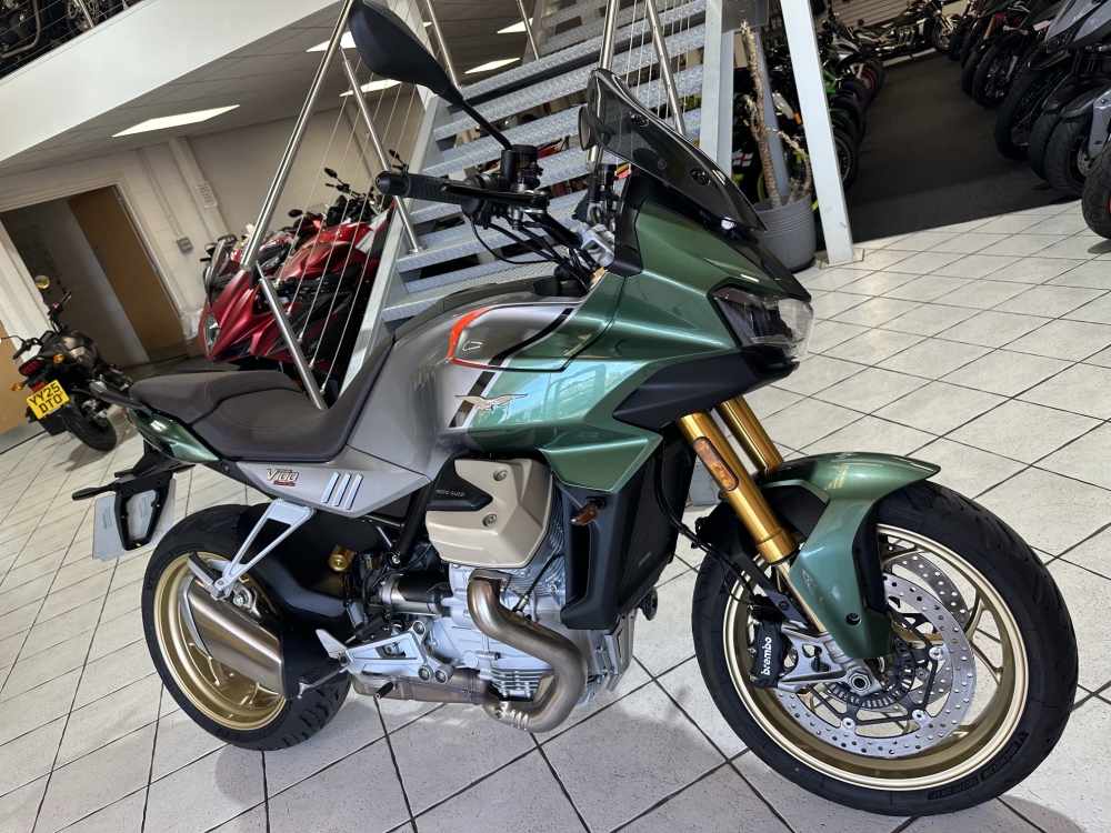 Moto Guzzi V100 Mandello S