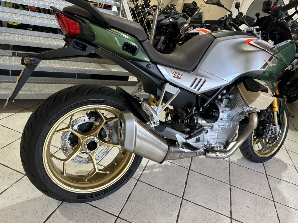 Moto Guzzi V100 Mandello S