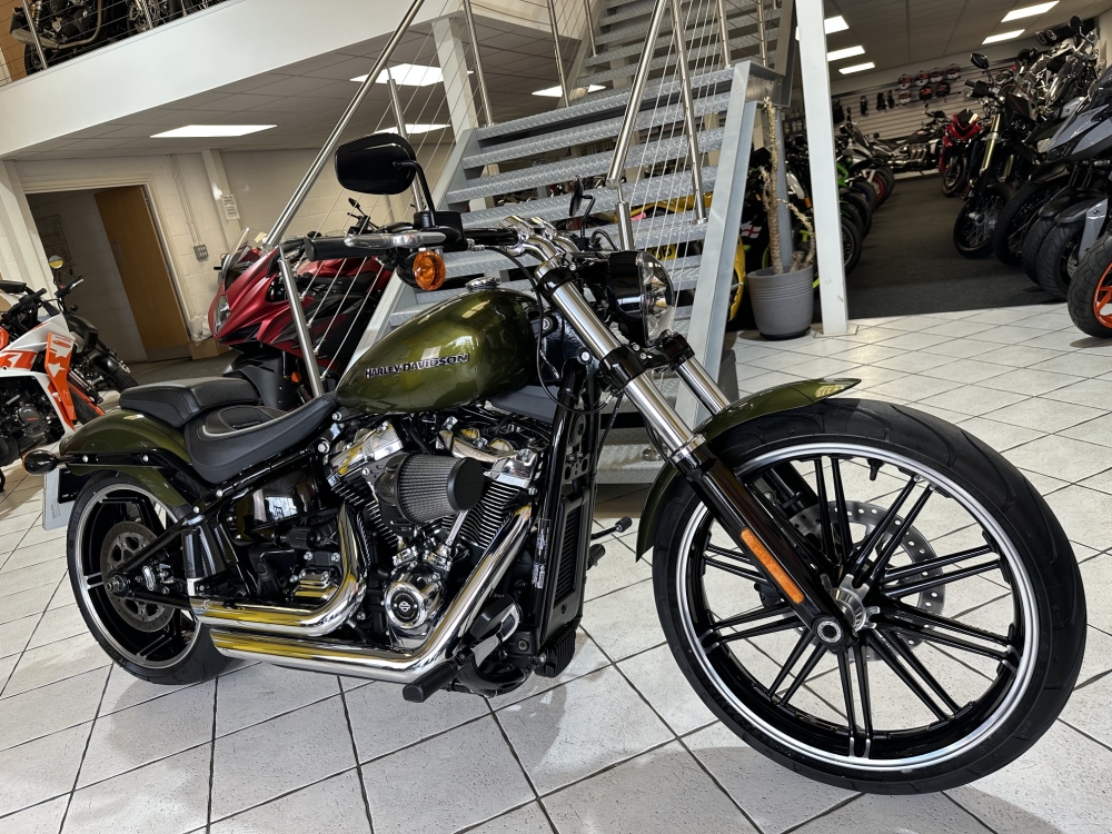Harley-Davidson Breakout