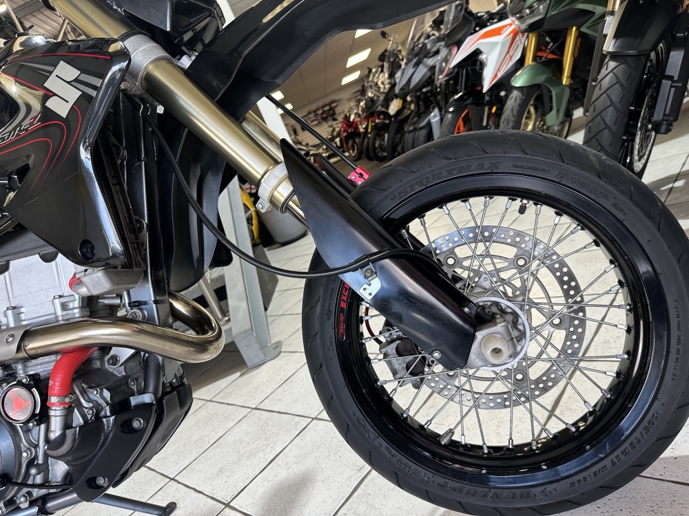 Suzuki DR-Z400 SM