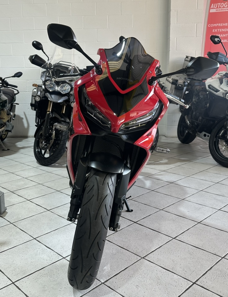 Honda CBR650R