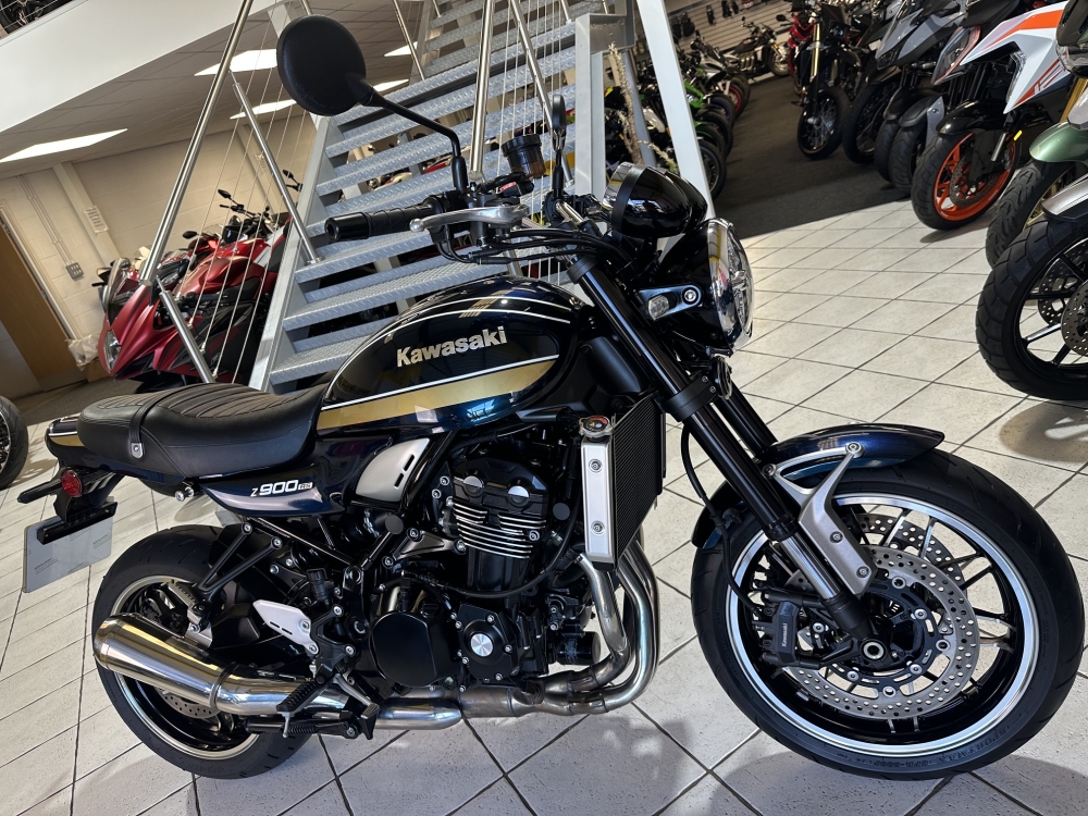 Kawasaki Z900 RS