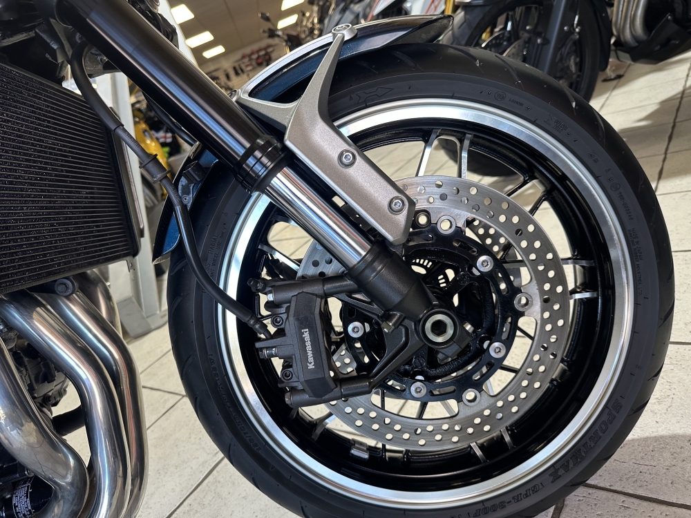 Kawasaki Z900 RS