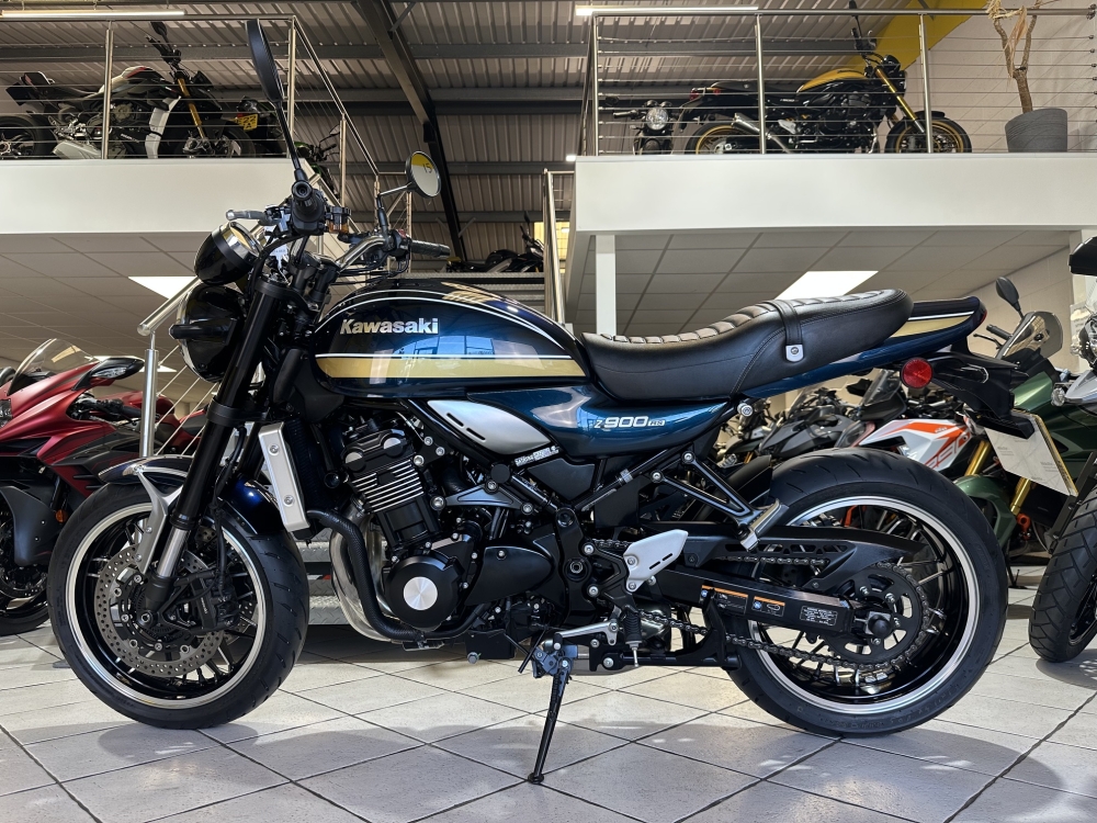 Kawasaki Z900 RS