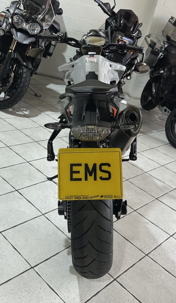 KTM Duke 790