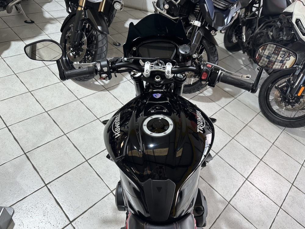 Triumph Street triple 765 R Low