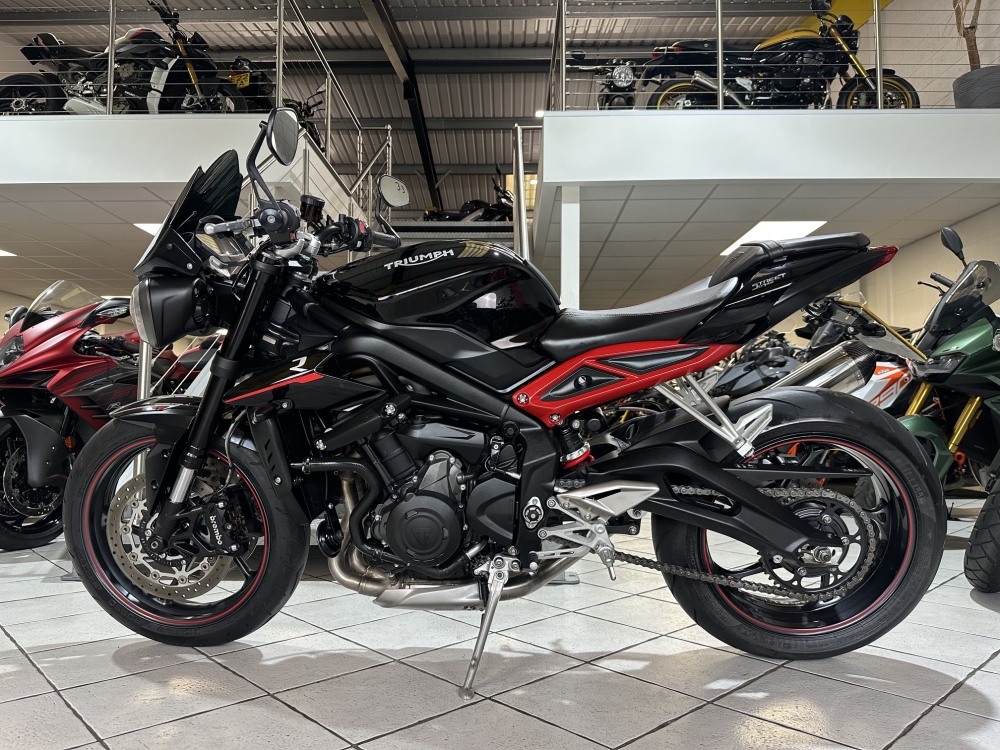 Triumph Street triple 765 R Low