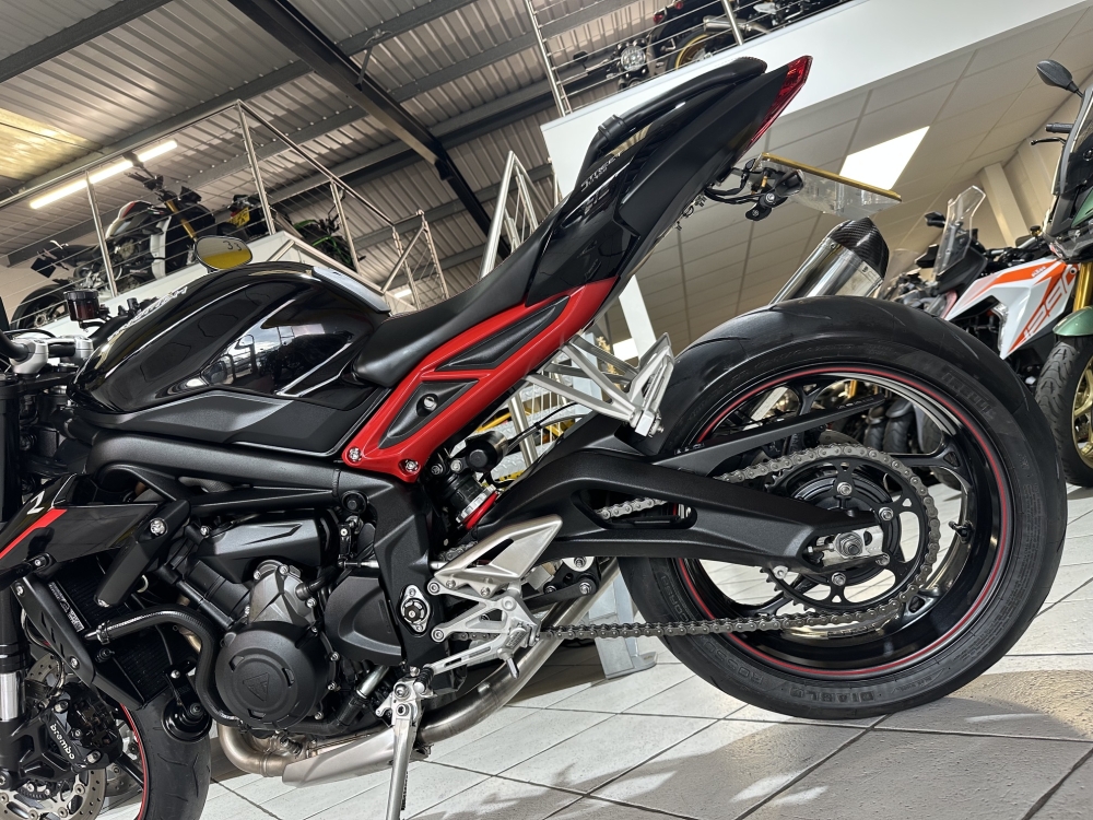 Triumph Street triple 765 R Low