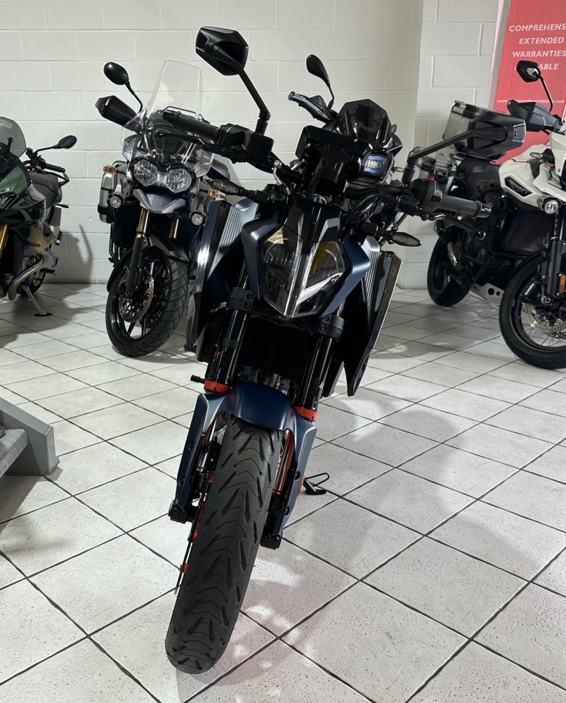 KTM DUKE 125