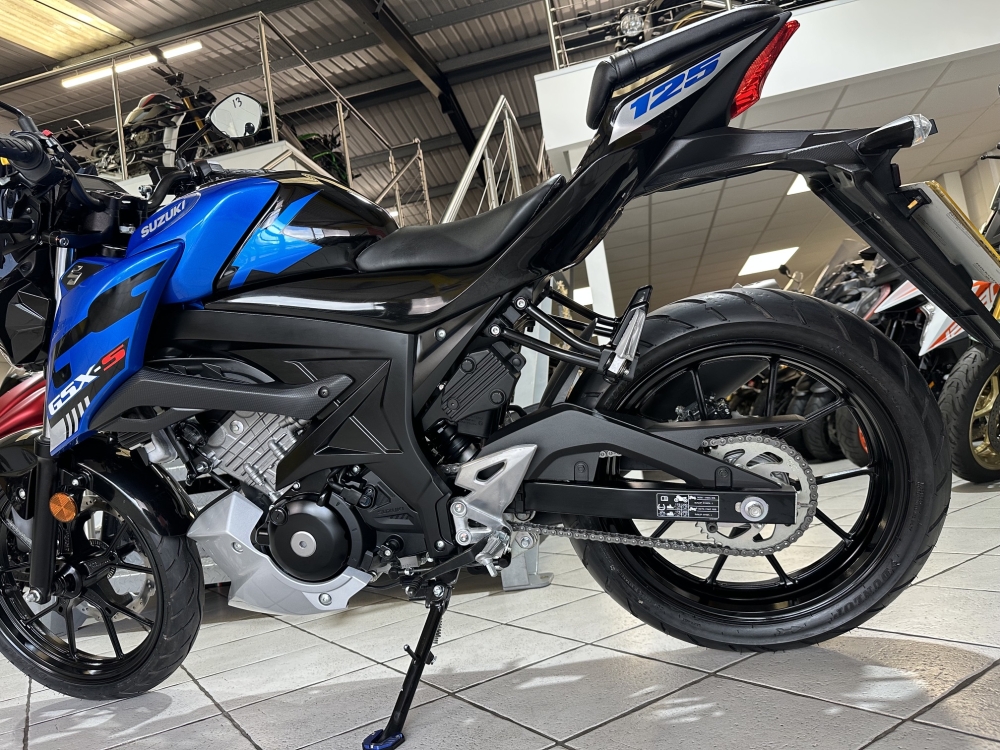 Suzuki GSX-S125