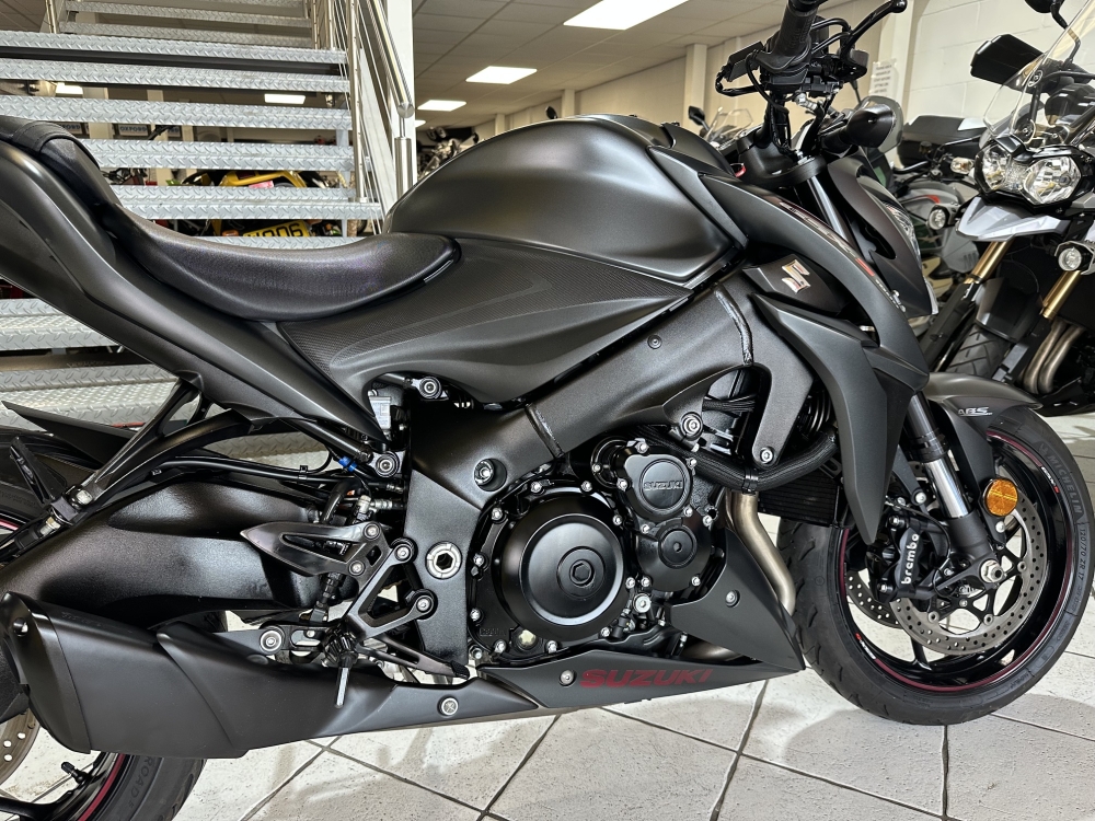 Suzuki GSX-S1000