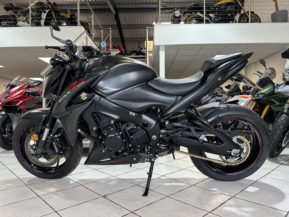 Suzuki GSX-S1000