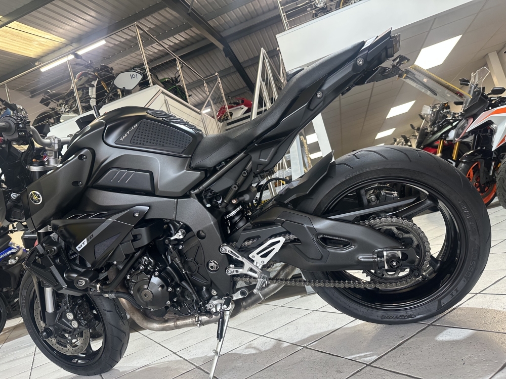 Yamaha MT-10