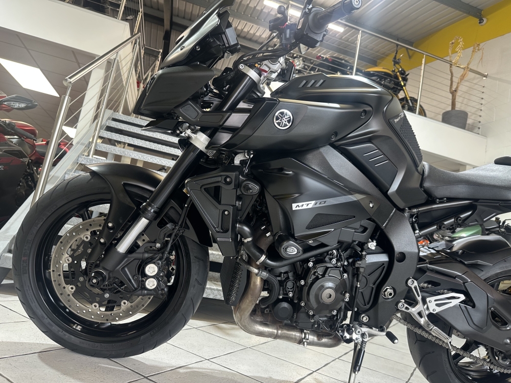 Yamaha MT-10