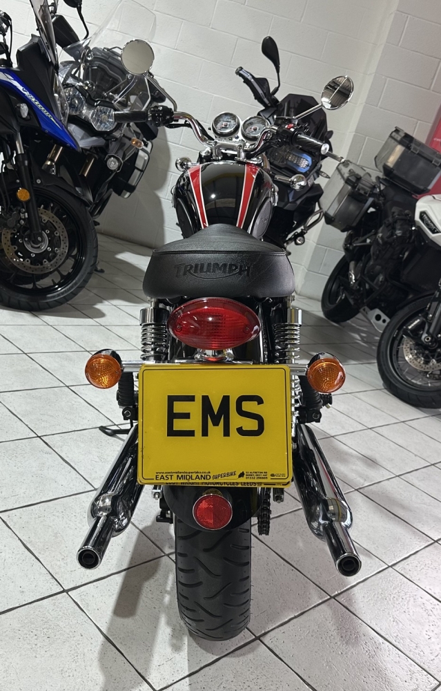 Triumph Bonneville T100
