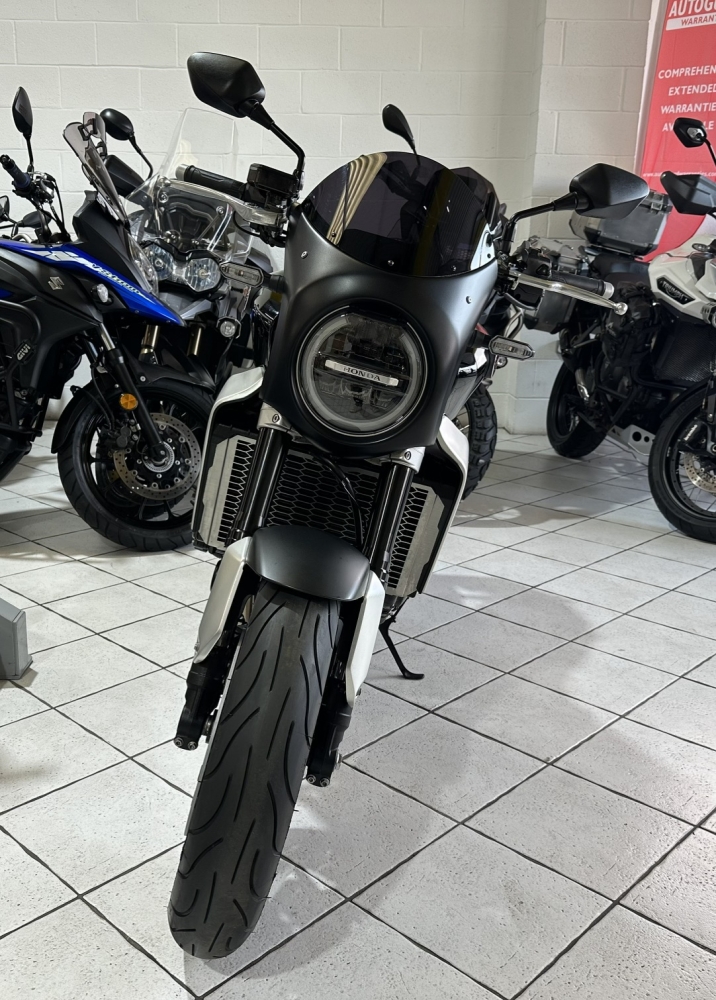 Honda CB1000R Plus