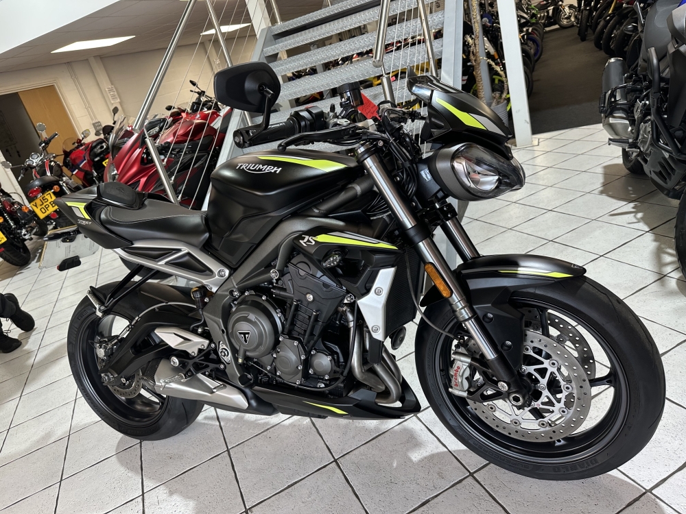Triumph Street triple 765 RS