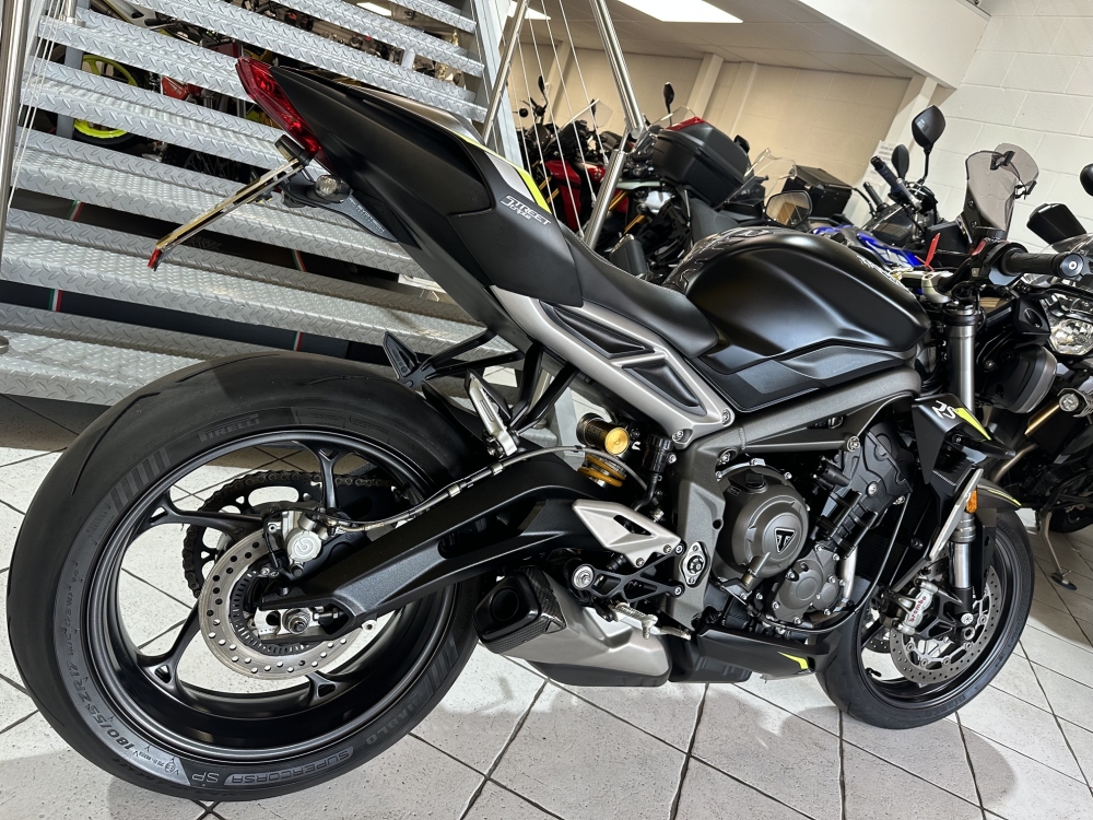 Triumph Street triple 765 RS
